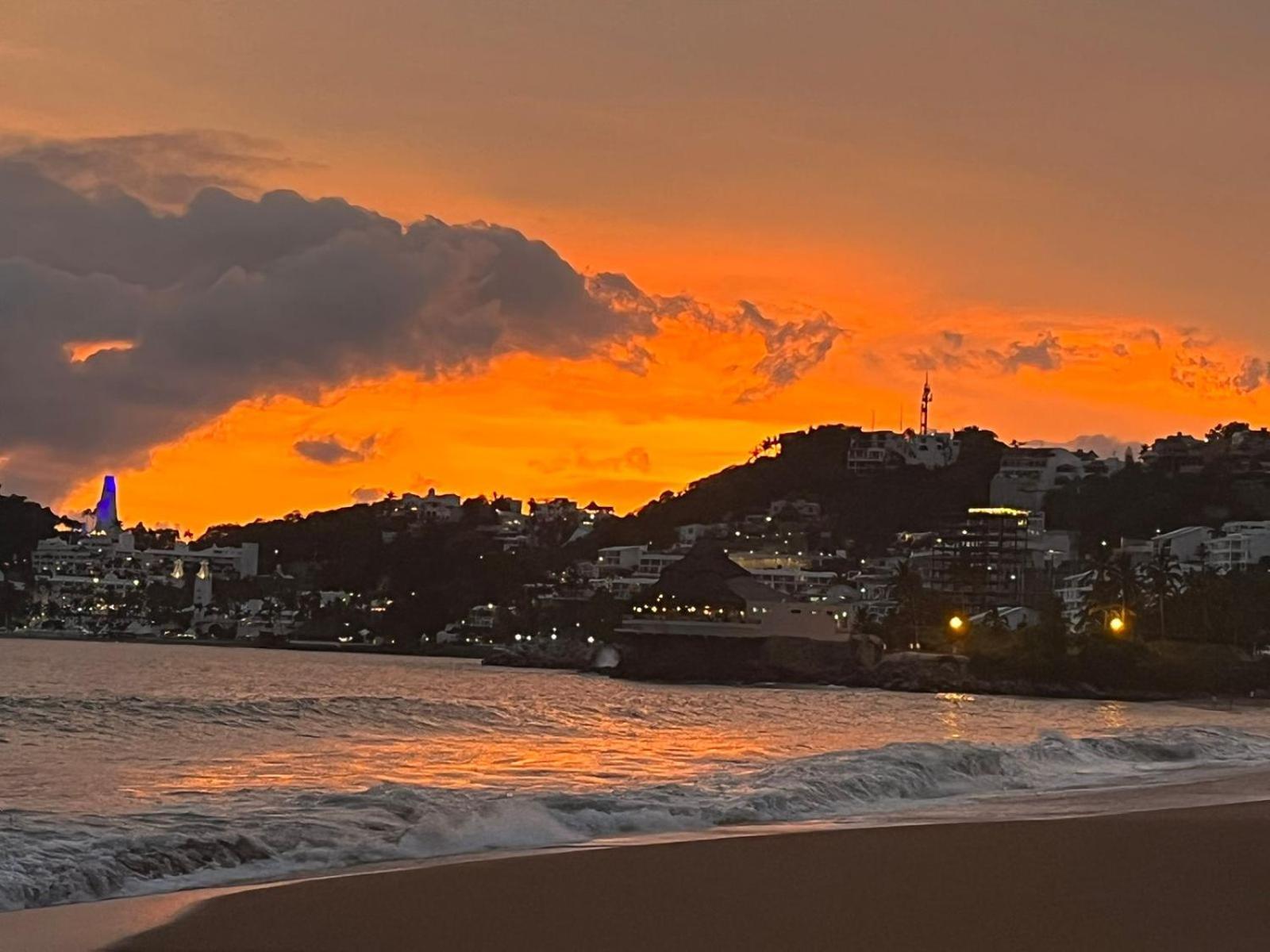 Espectacular Apto A Pie De Playa Con Vista Al Mar Manzanillo Bagian luar foto