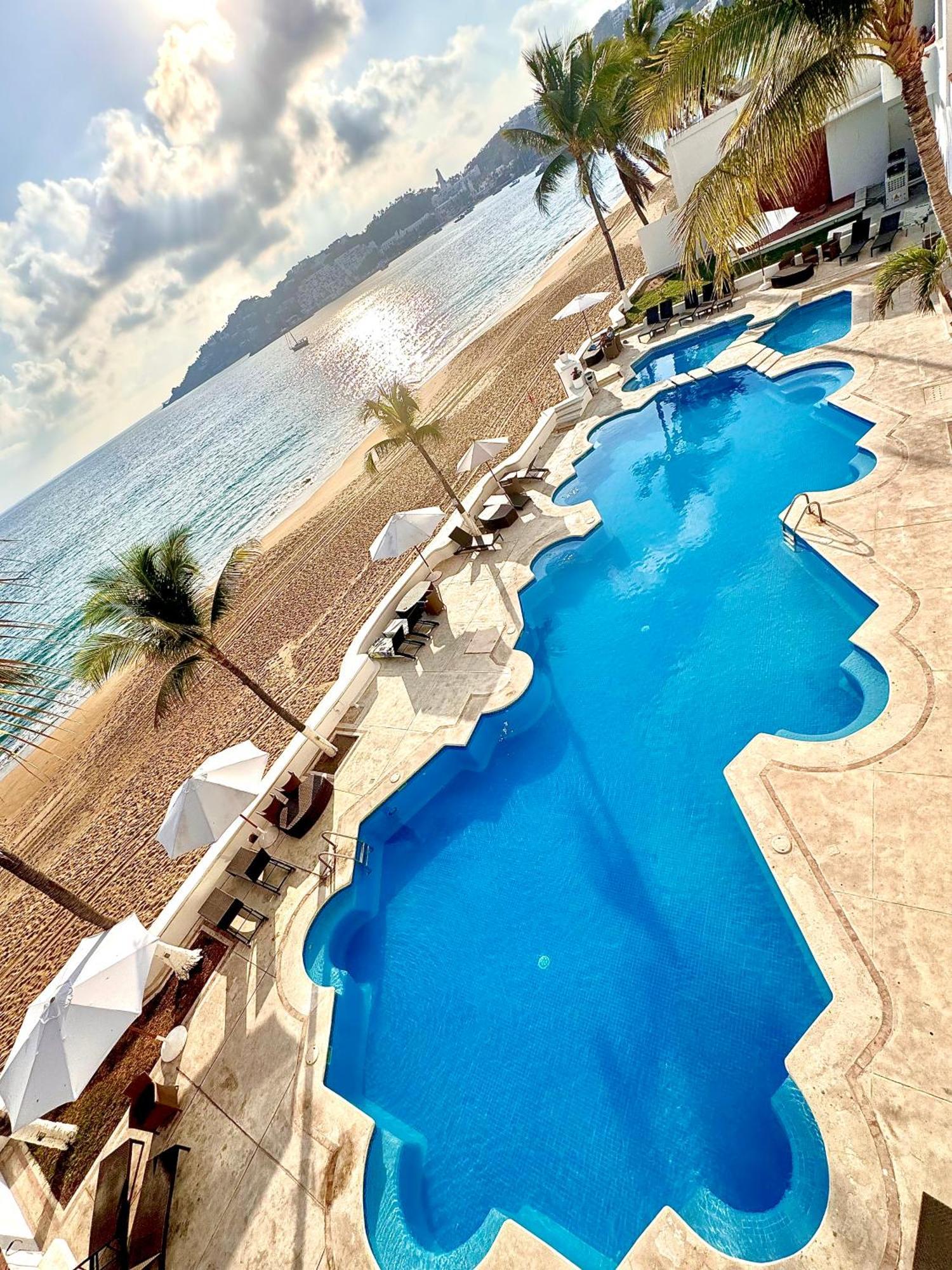 Espectacular Apto A Pie De Playa Con Vista Al Mar Manzanillo Bagian luar foto